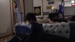JUQ-382 - Yu Shinoda - My Son's Friend's Endless Sexual Desire 1